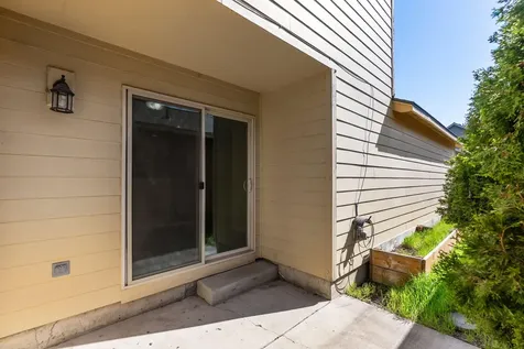 2749 NW Cedar Avenue Redmond OR 97756