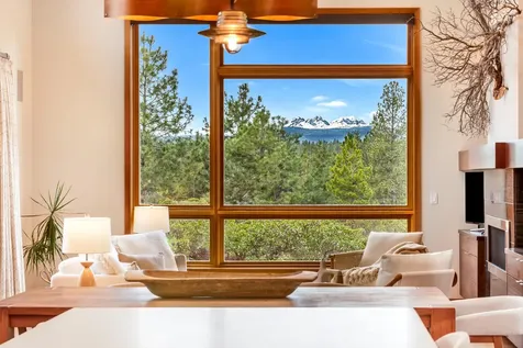 61069 Bachelor View Road Bend OR 97702
