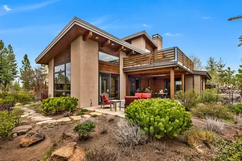 61069 Bachelor View Road Bend OR 97702