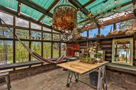 61069 Bachelor View Road Bend OR 97702