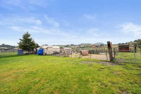 1840 Old Fort Road Klamath Falls OR 97601
