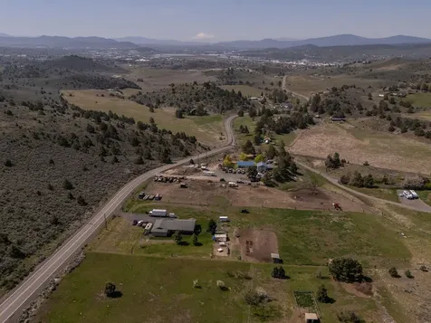 1840 Old Fort Road Klamath Falls OR 97601