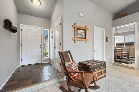 2560 NE 5th Street Redmond OR 97756