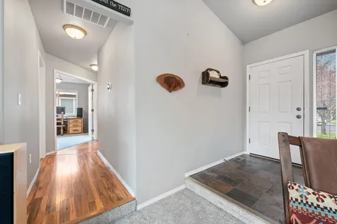 2560 NE 5th Street Redmond OR 97756
