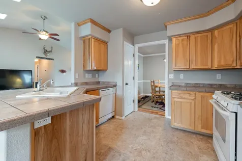2560 NE 5th Street Redmond OR 97756