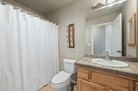 2560 NE 5th Street Redmond OR 97756