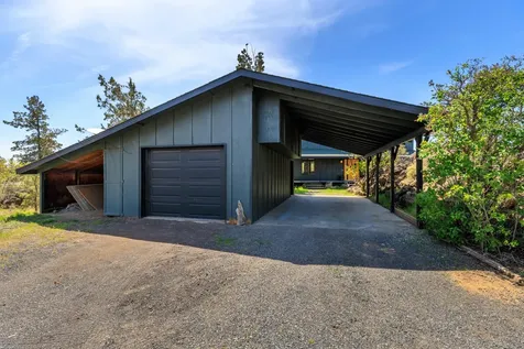 7858 SW 61st Street Redmond OR 97756