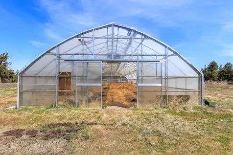 7858 SW 61st Street Redmond OR 97756