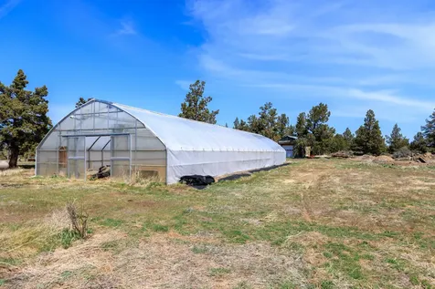 7858 SW 61st Street Redmond OR 97756