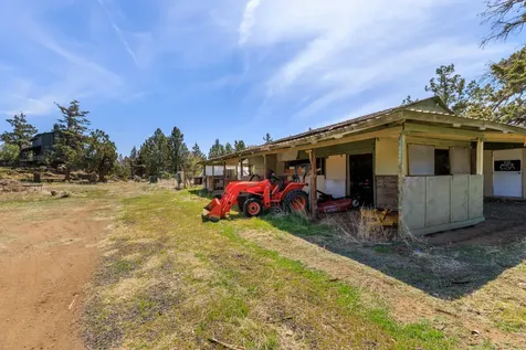 7858 SW 61st Street Redmond OR 97756