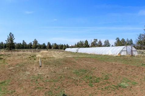 7858 SW 61st Street Redmond OR 97756