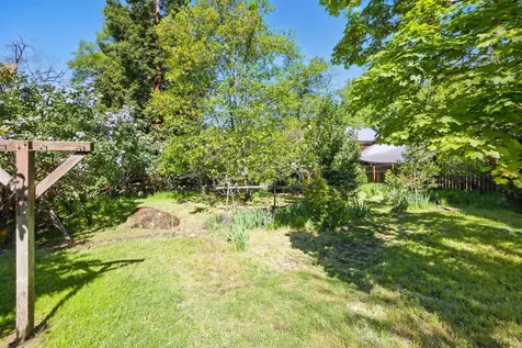 263 Oak Street Ashland OR 97520