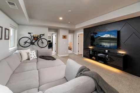 3789 SW Coyote Place Redmond OR 97756