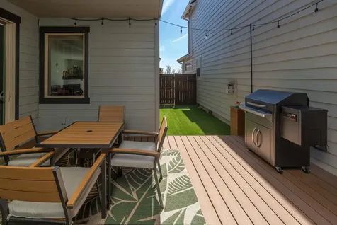 3789 SW Coyote Place Redmond OR 97756