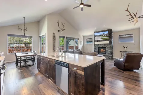 1215 NE Sunrise Street Prineville OR 97754