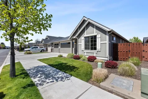 1215 NE Sunrise Street Prineville OR 97754