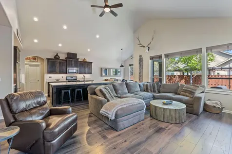 1215 NE Sunrise Street Prineville OR 97754