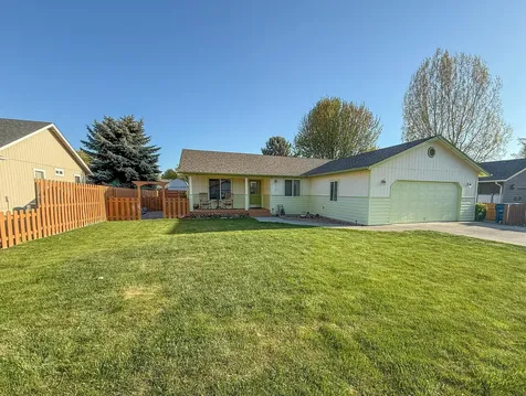 970 SE 4th Street Prineville OR 97754