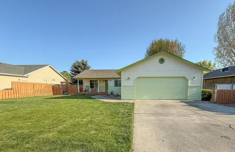 970 SE 4th Street Prineville OR 97754