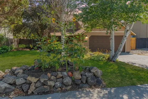 3018 NE Rock Chuck Drive Bend OR 97701