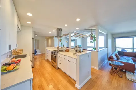 1924 Mohawk Street Ashland OR 97520