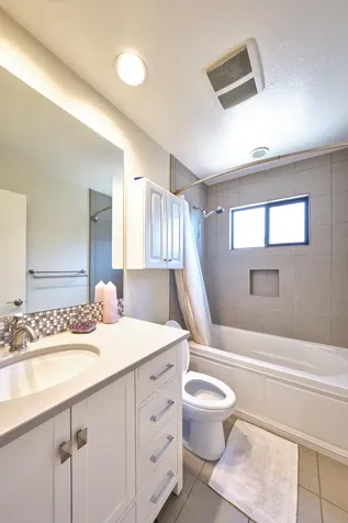 1924 Mohawk Street Ashland OR 97520