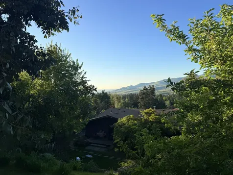 1924 Mohawk Street Ashland OR 97520