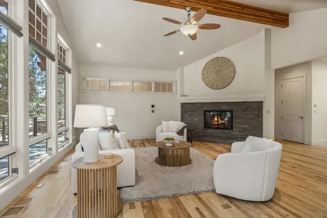 2861 NW Perlette Lane Bend OR 97703