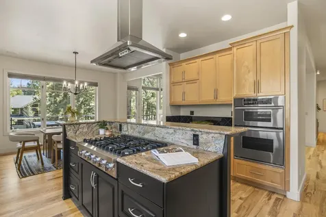 2861 NW Perlette Lane Bend OR 97703
