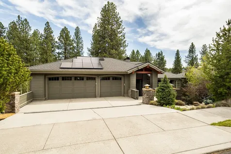 2861 NW Perlette Lane Bend OR 97703