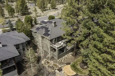 2861 NW Perlette Lane Bend OR 97703