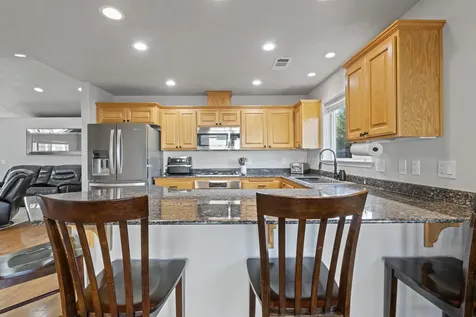 850 Mendolia Way Central Point OR 97502