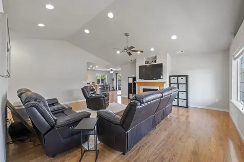 850 Mendolia Way Central Point OR 97502