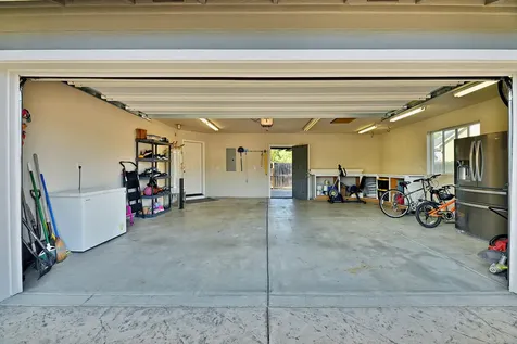 850 Mendolia Way Central Point OR 97502