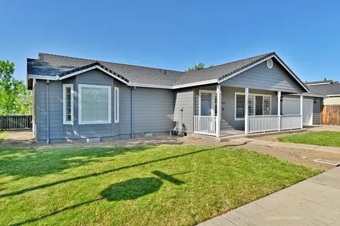 850 Mendolia Way Central Point OR 97502