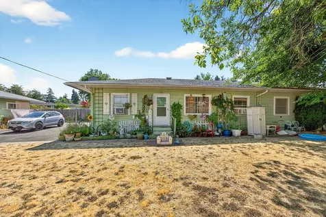 635 Park Street Ashland OR 97520