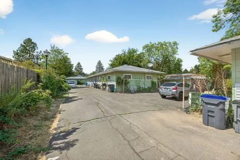 635 Park Street Ashland OR 97520
