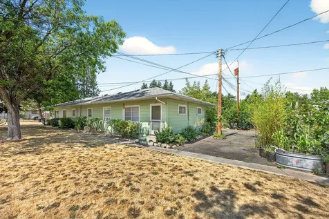 635 Park Street Ashland OR 97520