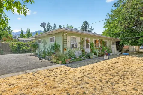 635 Park Street Ashland OR 97520