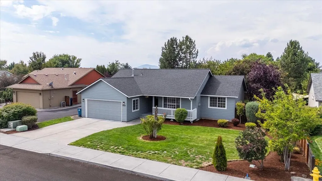 2655 NW 15th Street Redmond OR 97756