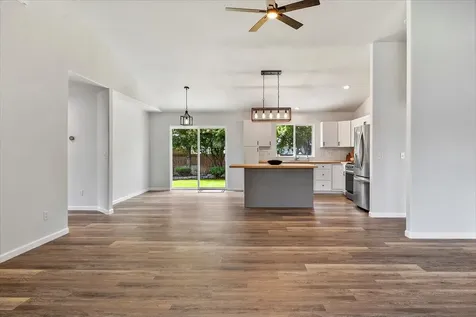 2655 NW 15th Street Redmond OR 97756