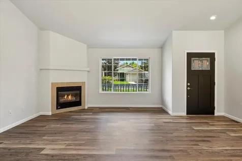 2655 NW 15th Street Redmond OR 97756