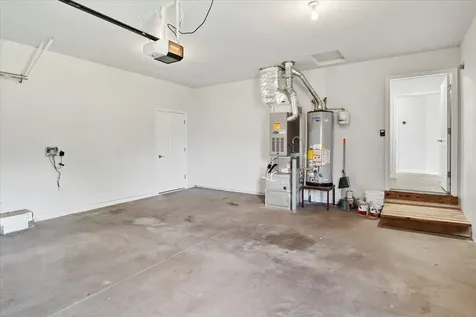 2655 NW 15th Street Redmond OR 97756