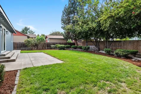 2655 NW 15th Street Redmond OR 97756