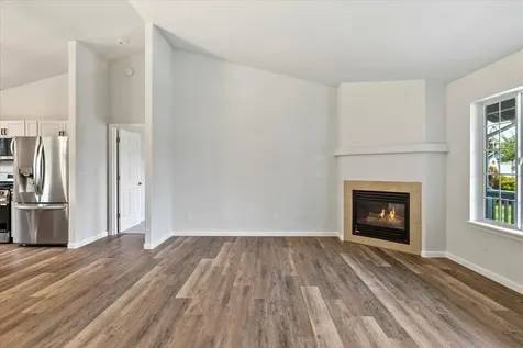 2655 NW 15th Street Redmond OR 97756