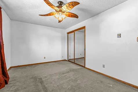 179 N Deanjou Avenue Eagle Point OR 97524