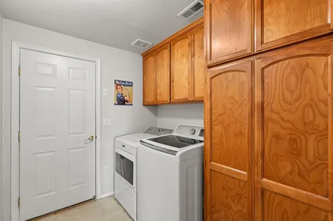 2110 Lara Lane Central Point OR 97502