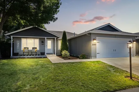 2110 Lara Lane Central Point OR 97502