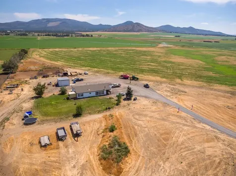 11705 SW Shumway Road Powell Butte OR 97753