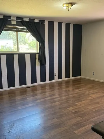 1042 NE Meadowlark Lane Madras OR 97741